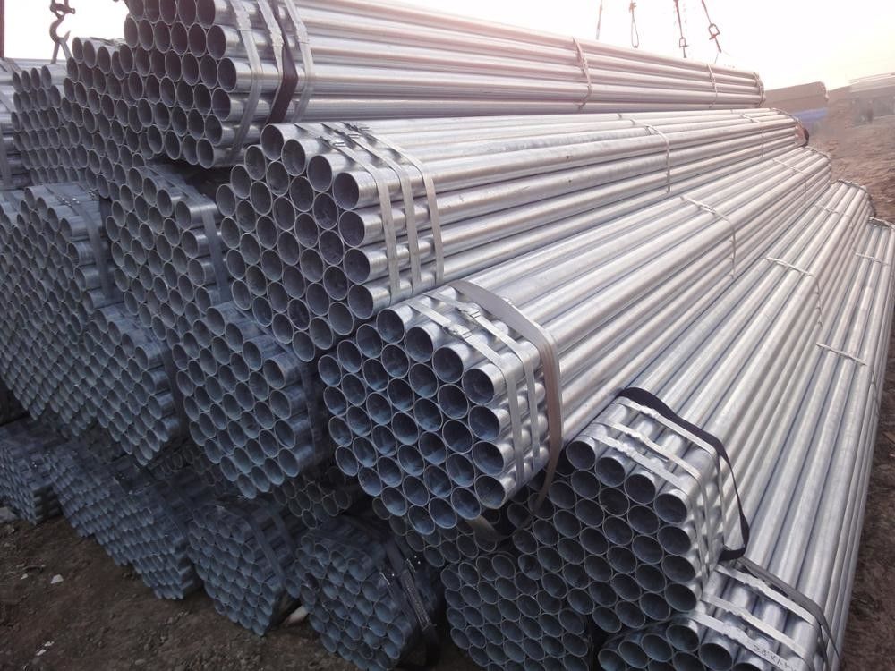 ASTM A53 BS1387 DIN2244 Круглое сварное стальное трубопроводное устройство 5.8M / 6M для структурных и инженерных применений