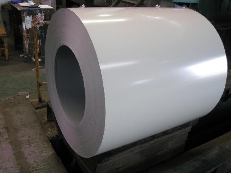 GB/T 12754 Prepainted цветная стальная катушка с полиэфирным покрытием SMP для кровельных и строительных панелей