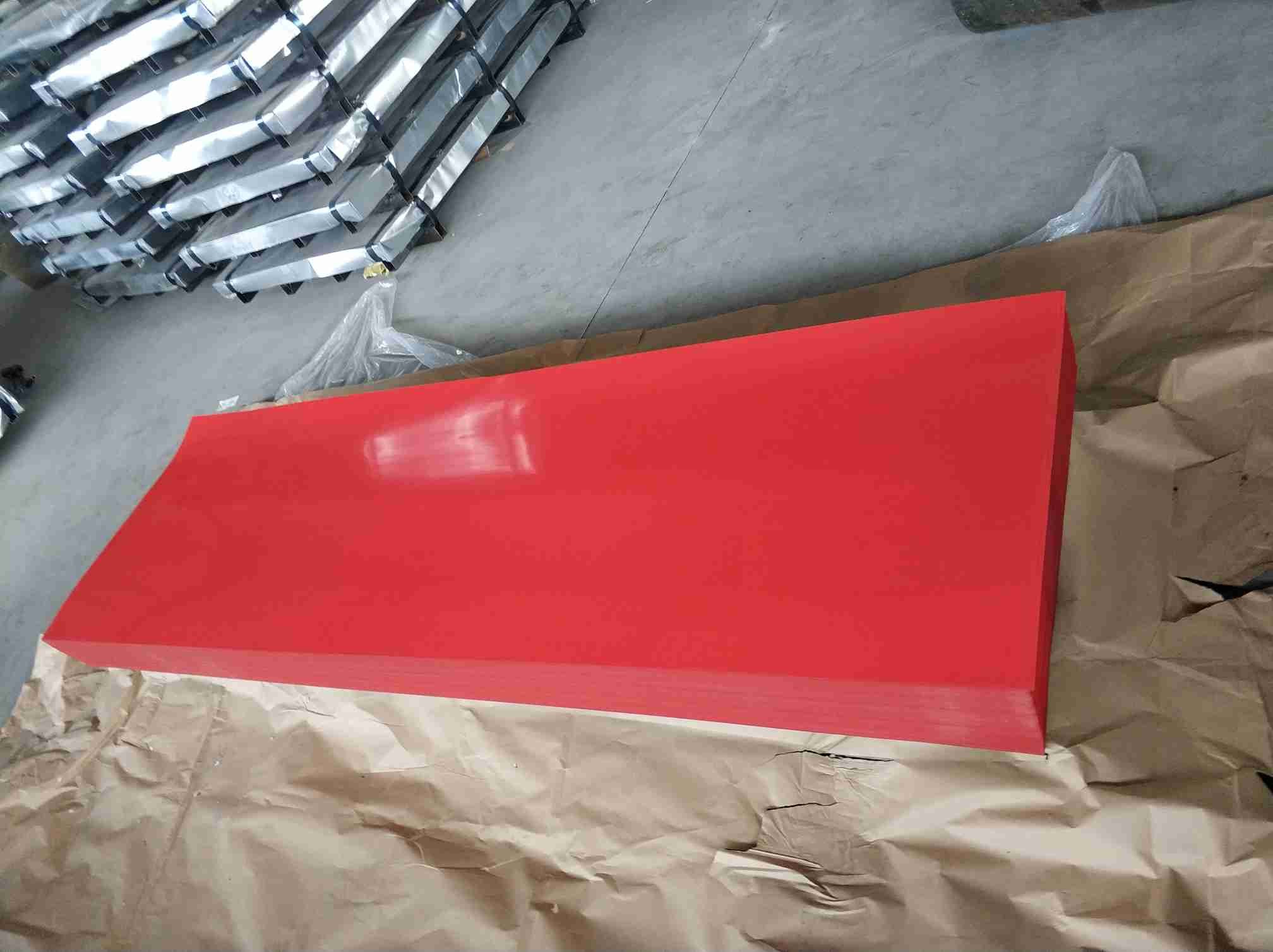 Красный металлический лист рифленого листа/высокая твердость гофрировали стальные листы крыши